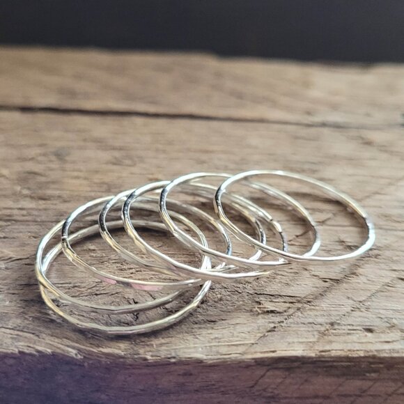Sterling Silver Skinny Stacking Rings Hammered Thin Silver Rings Midi Ring - Picture 3 of 6